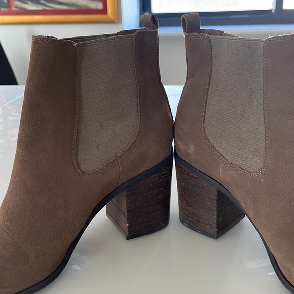 Lucky Brand light brown nubuck open toe booties - Picture 7 of 10